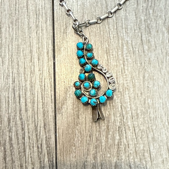 Navajo Old Pawn Turquoise Necklace. Unique Beautiful Sterling Silver